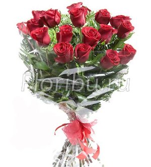 Букет 19 красных роз Красные розы, зелень