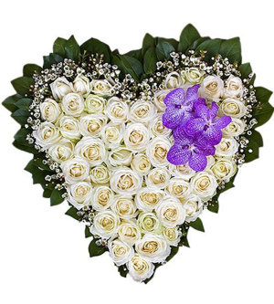 Букет &quot;Белое сердце&quot; 51 розы Розы, орхидея